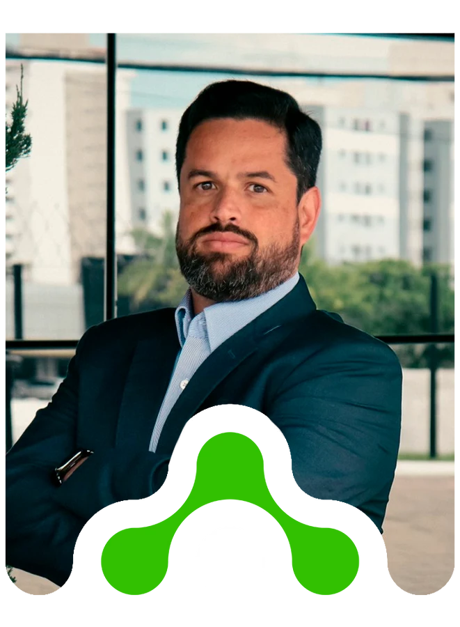 Retrato de Thomaz Pinelli, de terno escuro e braços cruzados